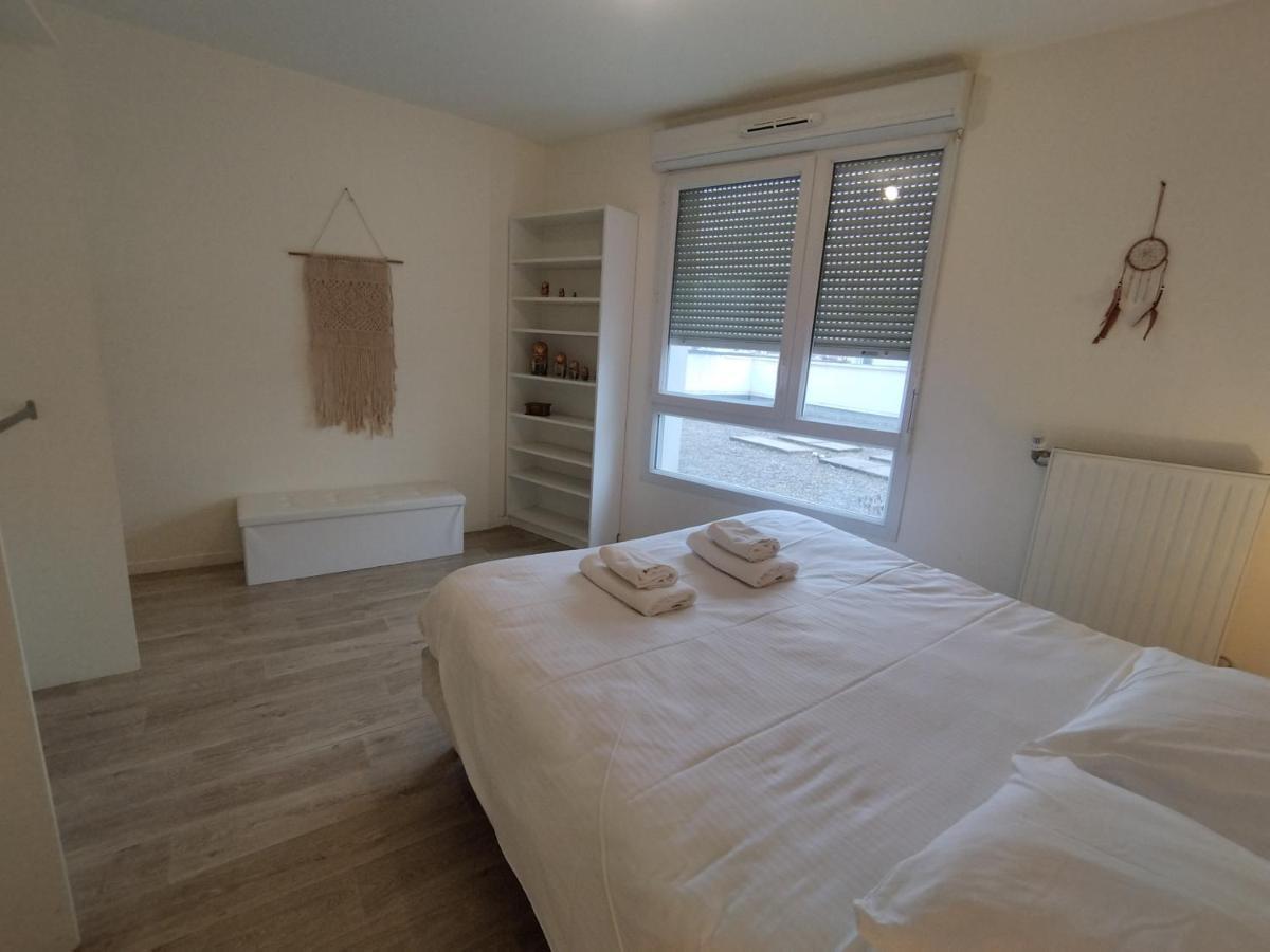 Saint Denis Appartement 2 Chambres Avec Parking Exterior foto